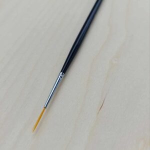 Tenký kulatý štěteček